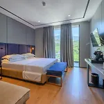 Miamar Luxury & Hotel 5*