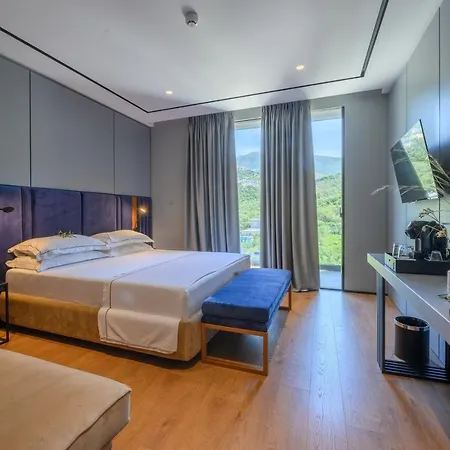 Miamar Luxury & Hotell 5*