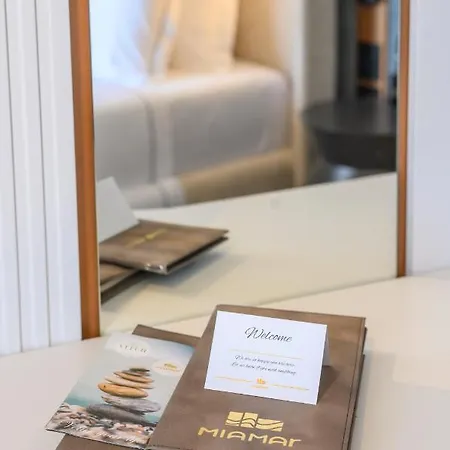 Miamar Luxury & Hotell Himare