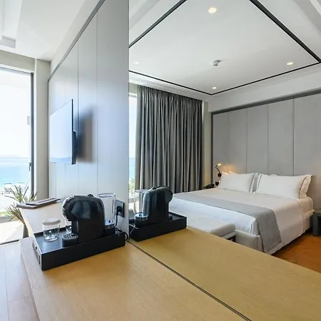 Miamar Luxury & Hotell 5*