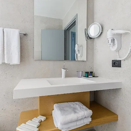 Miamar Luxury & Himare