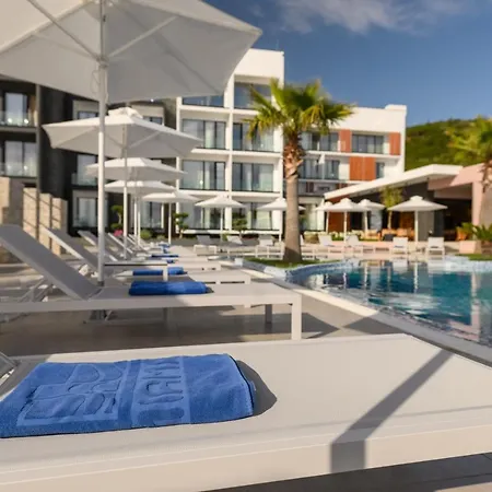 Hotell Miamar Luxury & 5*