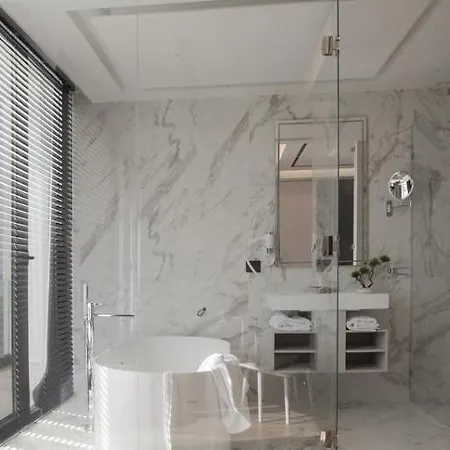 Miamar Luxury & Himare
